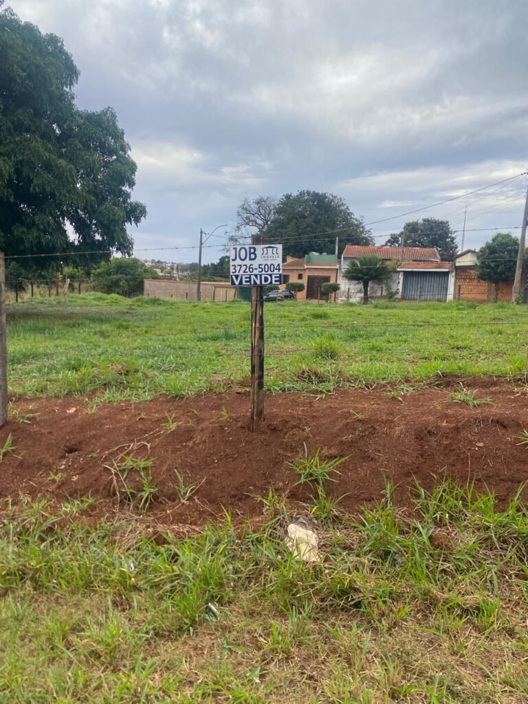 Terreno na Rua 01